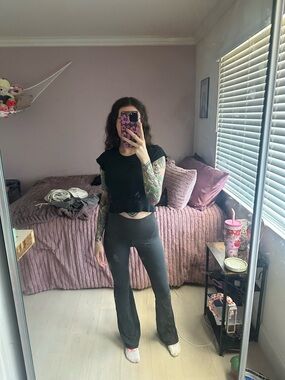 Arrive offline flared leggings